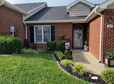 207 Planters Row B3 Greeneville Tn 37745, Greeneville, TN 37745