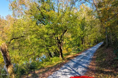 275 Wake Forest Road Eidson Tn 37731, Eidson, TN 37731 photo 2