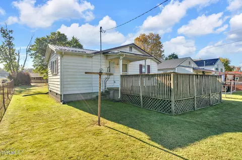 Exterior - 1605 E Myrtle Avenue Johnson City Tn 37601, Johnson City, TN 37601 photo 5 of 5