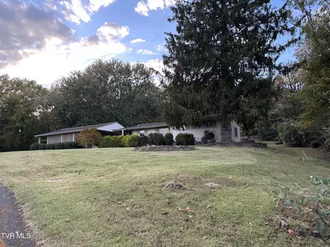 102 Francis Drive Greeneville Tn 37743, Greeneville, TN 37743