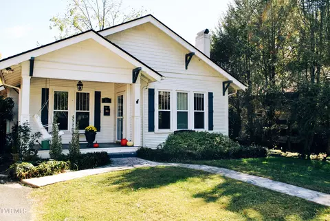 204 E 9th Avenue Johnson City Tn 37601, Johnson City, TN 37601
