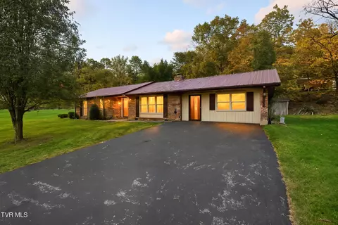 220 Market Street Clintwood Va 24228, Clintwood, VA 24228
