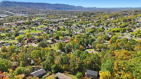 1200 Deerfield Avenue Kingsport Tn 37660, Kingsport, TN 37660