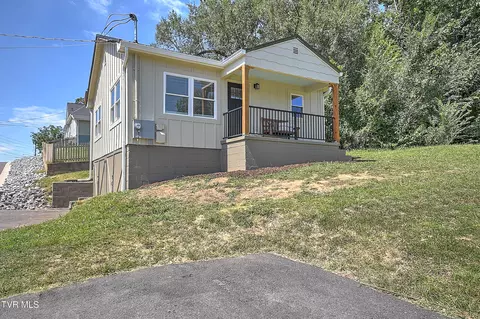 1132 12 Virginia Avenue Bristol Tn 37620, Bristol, TN 37620