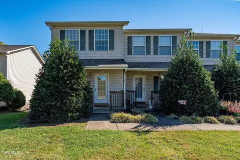 2305 S Greenwood Drive 11 Johnson City Tn 37604, Johnson City, TN 37604