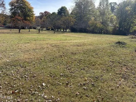310 Lee Avenue Erwin Tn 37650, Erwin, TN 37650 photo 8