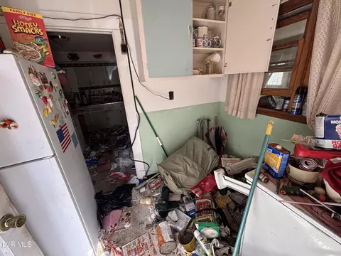 310 Lee Avenue Erwin Tn 37650, Erwin, TN 37650 photo 3