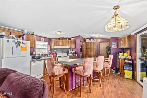 Kitchen - 1104 Rittertown Road Hampton Tn 37658, Hampton, TN 37658 photo 3 of 4