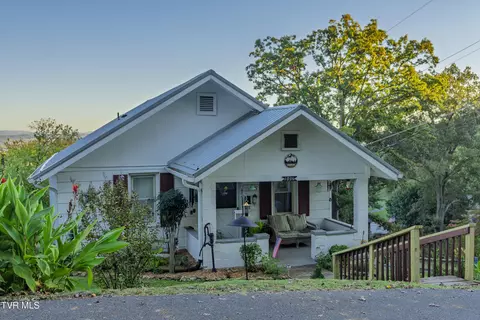 1036 Oak Drive Circle Kingsport Tn 37665, Kingsport, TN 37665