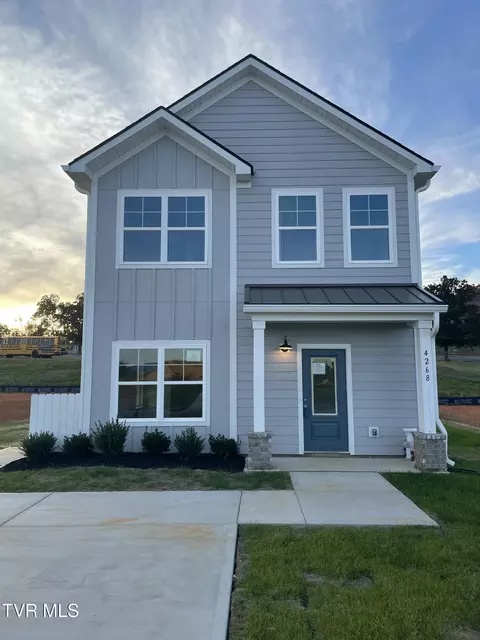 4268 Gambrel Oaks Street Blountville Tn 37617, Blountville, TN 37617