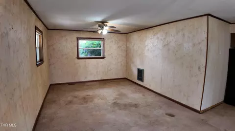 Living - 111 Myrtle Avenue Erwin Tn 37650, Erwin, TN 37650 photo 1 of 10