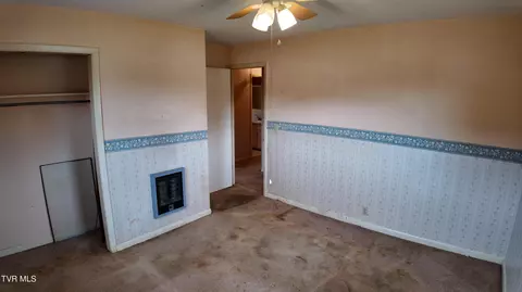Bedroom - 111 Myrtle Avenue Erwin Tn 37650, Erwin, TN 37650 photo 11 of 12