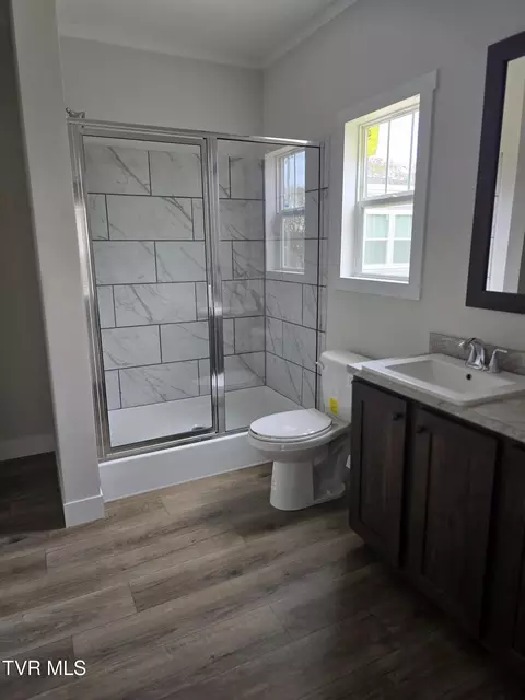 2204 Oak Street Gray Tn 37615, Gray, TN 37615 photo 21