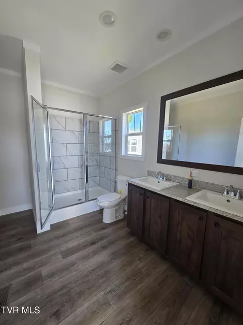 2204 Oak Street Gray Tn 37615, Gray, TN 37615 photo 33