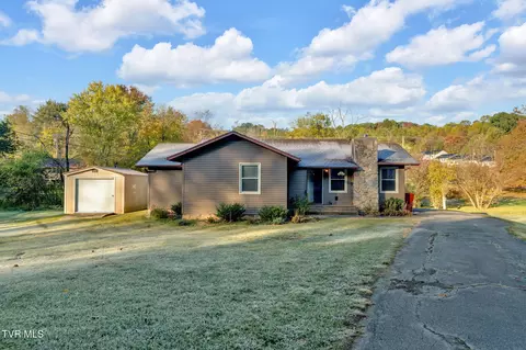 2 Broadwood Circle Johnson City Tn 37604, Johnson City, TN 37604