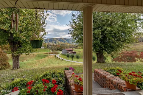 Exterior - 348 Clinch Valley Road Eidson Tn 37731, Eidson, TN 37731 photo 21 of 37