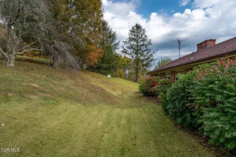 Exterior - 348 Clinch Valley Road Eidson Tn 37731, Eidson, TN 37731 photo 32 of 37