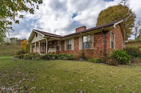 Exterior - 348 Clinch Valley Road Eidson Tn 37731, Eidson, TN 37731 photo 17 of 37