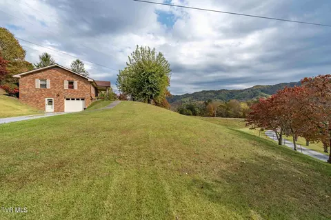 Exterior - 348 Clinch Valley Road Eidson Tn 37731, Eidson, TN 37731 photo 13 of 37