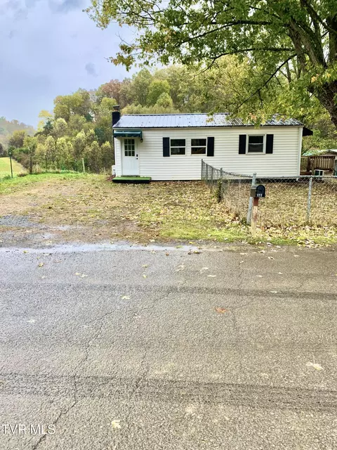 192 Old Charity Hill Road Elizabethton Tn 37643, Elizabethton, TN 37643