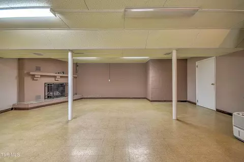 2402 Circleview Drive Johnson City Tn 37604, Johnson City, TN 37604 photo 26