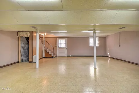 2402 Circleview Drive Johnson City Tn 37604, Johnson City, TN 37604 photo 29