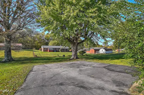 2402 Circleview Drive Johnson City Tn 37604, Johnson City, TN 37604 photo 41