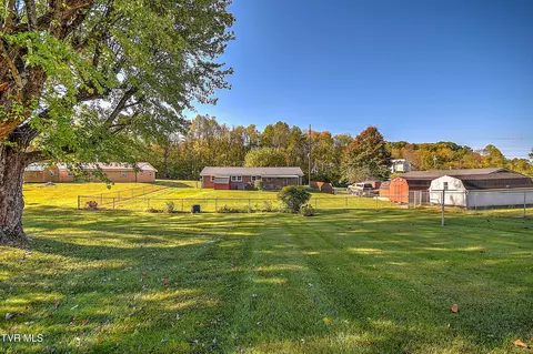 2402 Circleview Drive Johnson City Tn 37604, Johnson City, TN 37604 photo 46