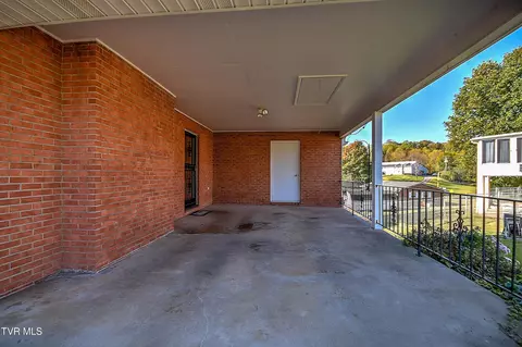 2402 Circleview Drive Johnson City Tn 37604, Johnson City, TN 37604 photo 36