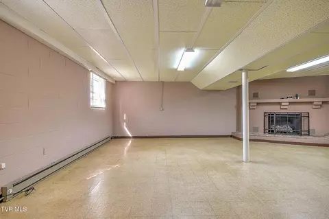 2402 Circleview Drive Johnson City Tn 37604, Johnson City, TN 37604 photo 25