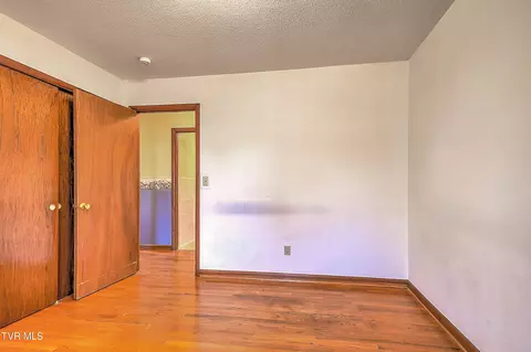 2402 Circleview Drive Johnson City Tn 37604, Johnson City, TN 37604 photo 10