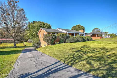 2402 Circleview Drive Johnson City Tn 37604, Johnson City, TN 37604 photo 40