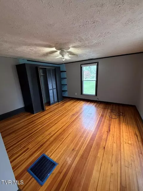 Bedroom - 539 Madison Street Bristol Va 24201, Bristol, VA 24201 photo 3 of 3