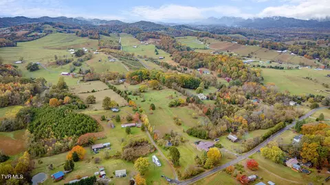 1566 Mill Creek Road Fall Branch Tn 37656, Fall Branch, TN 37656