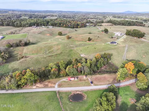 202 Tweed Road Limestone Tn 37681, Limestone, TN 37681 photo 2