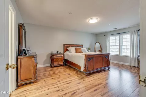 Bedroom - 511 Old Stage Road Erwin Tn 37650, Erwin, TN 37650 photo 1 of 9