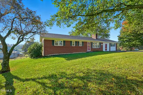17374 Lundy Lane Abingdon Va 24210, Abingdon, VA 24210