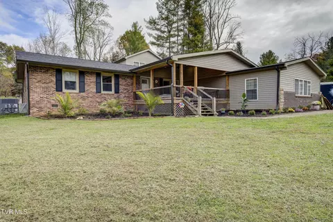 335 Pleasant Hill Place Bluff City Tn 37618, Bluff City, TN 37618