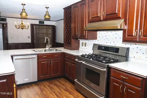 904 Forest Avenue Johnson City Tn 37601, Johnson City, TN 37601 photo 21
