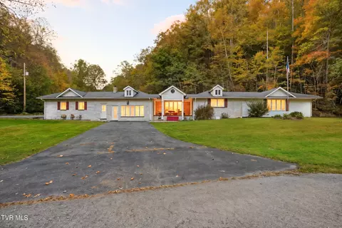 5186 Lick Creek Road Clinchco Va 24226, Clinchco, VA 24226