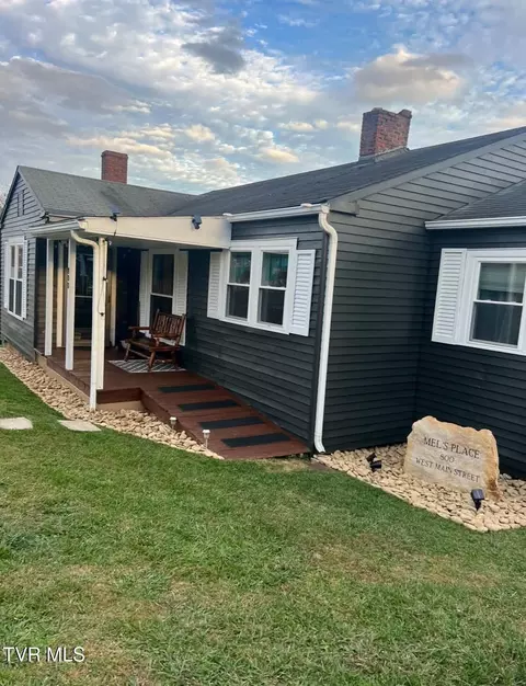 800 E Main Street Clintwood Va 24228, Clintwood, VA 24228