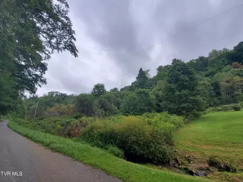 184 Garland Road Roan Mountain Tn 37687, Roan Mountain, TN 37687