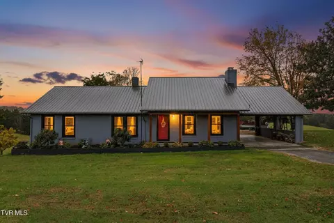 643 Hart Road Dandridge Tn 37725, Dandridge, TN 37725