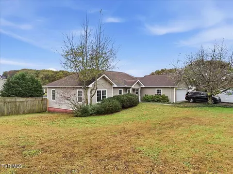 103 Indian Shores Overlook Dandridge Tn 37725, Dandridge, TN 37725