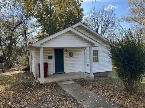 2112 E Watauga Avenue Johnson City Tn 37601, Johnson City, TN 37601