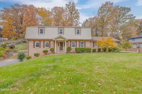 2104 Southcote Drive Kingsport Tn 37660, Kingsport, TN 37660