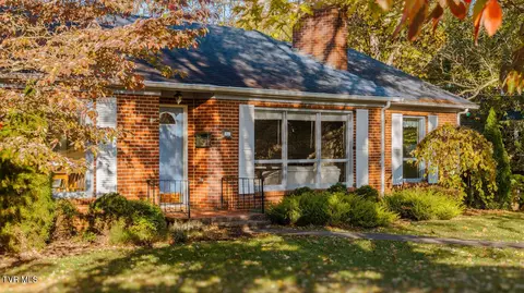 1707 Fairway Drive Johnson City Tn 37601, Johnson City, TN 37601
