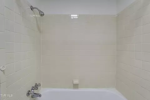 Bath - 234 Simmons Avenue Erwin Tn 37650, Erwin, TN 37650 photo 2 of 5
