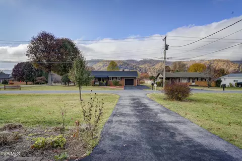 Exterior - 234 Simmons Avenue Erwin Tn 37650, Erwin, TN 37650 photo 9 of 9