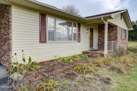 Exterior - 234 Simmons Avenue Erwin Tn 37650, Erwin, TN 37650 photo 2 of 9